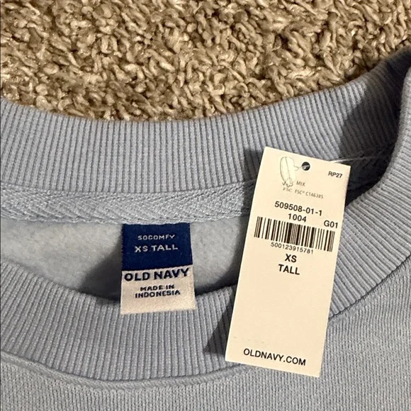 Old Navy Sweatshirt - Picture 4 of 9